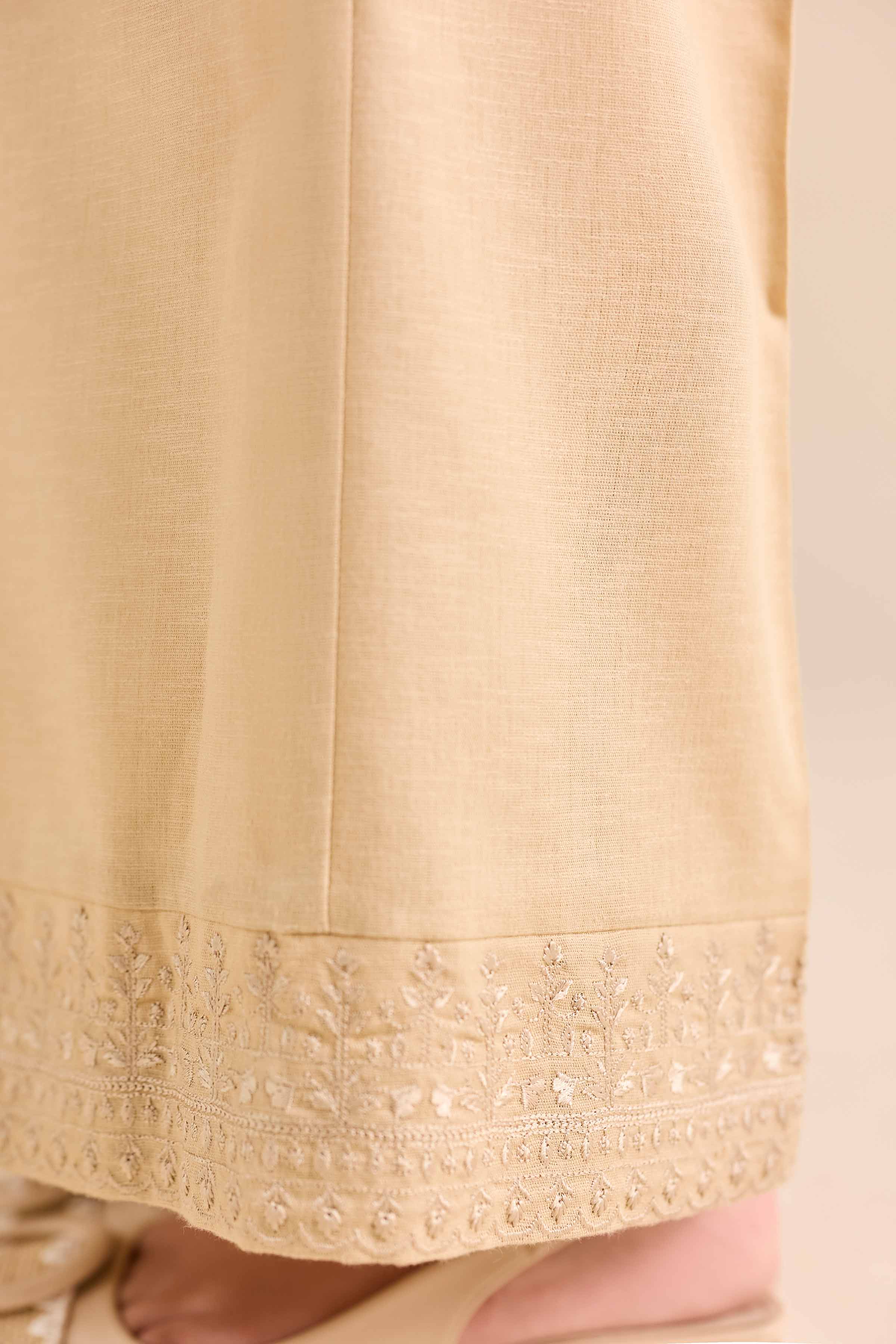 Embroidered Pants - PW25-160