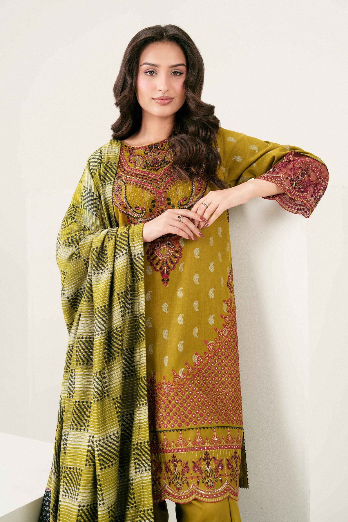 3 PIECE - PRINTED EMBROIDERED SUIT - PW25-178