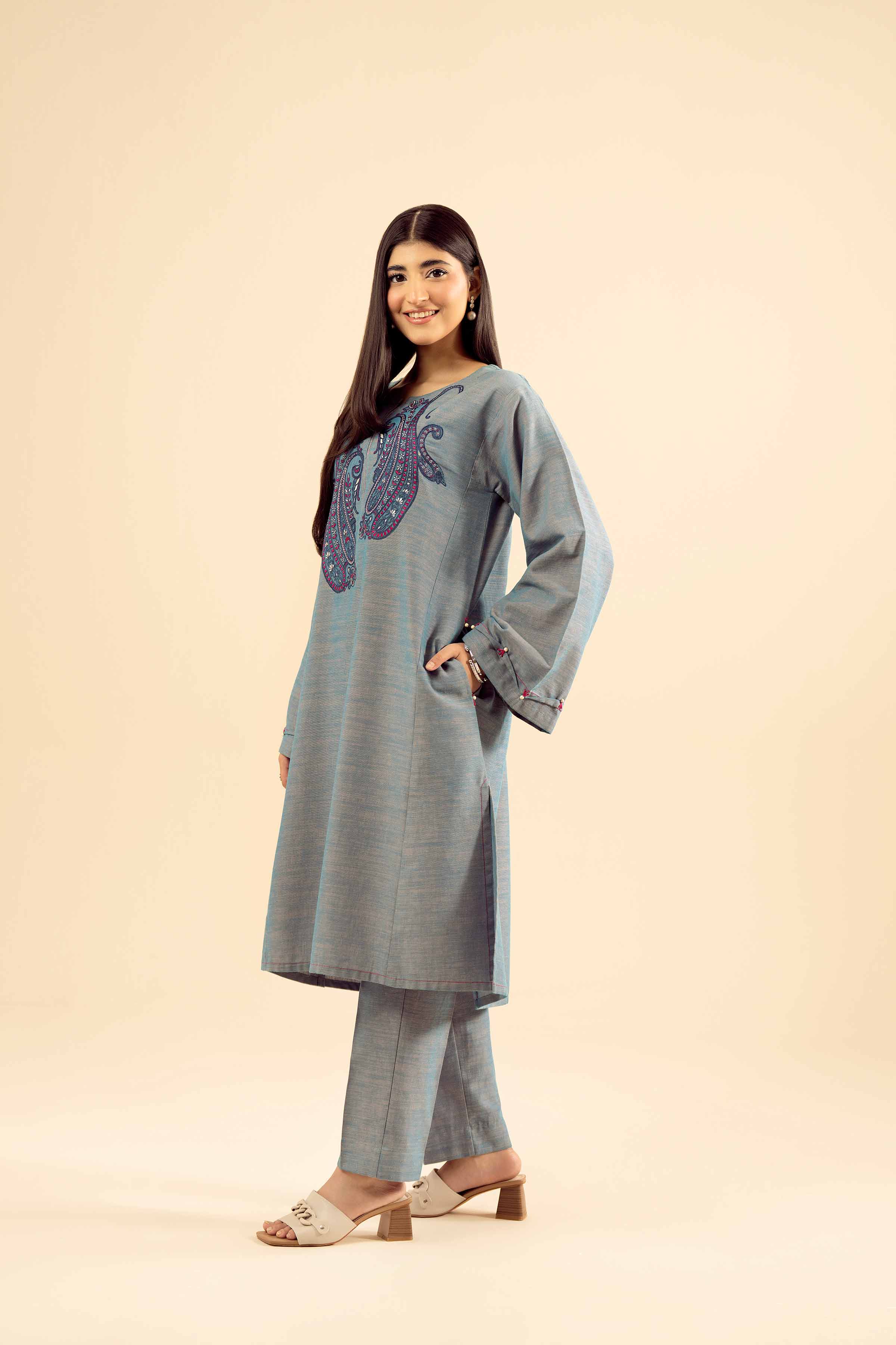 2 Piece - Embroidered Suit - PW25-222