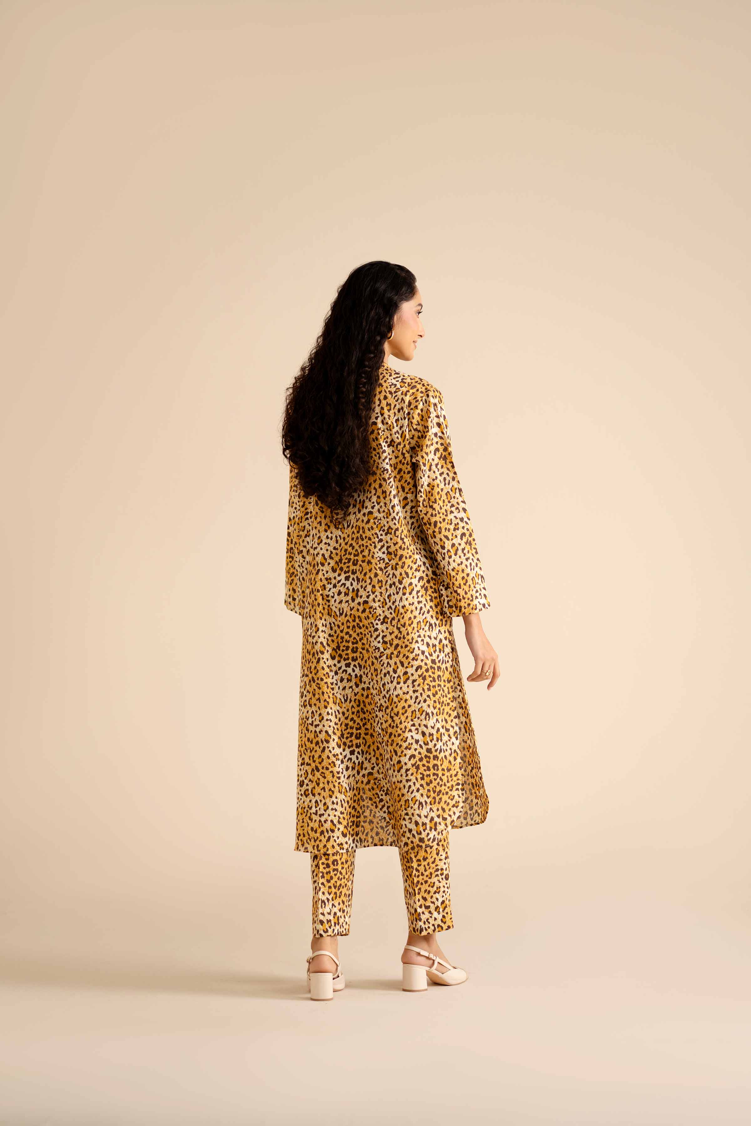 2 Piece - Embroidered Suit - PW25-235