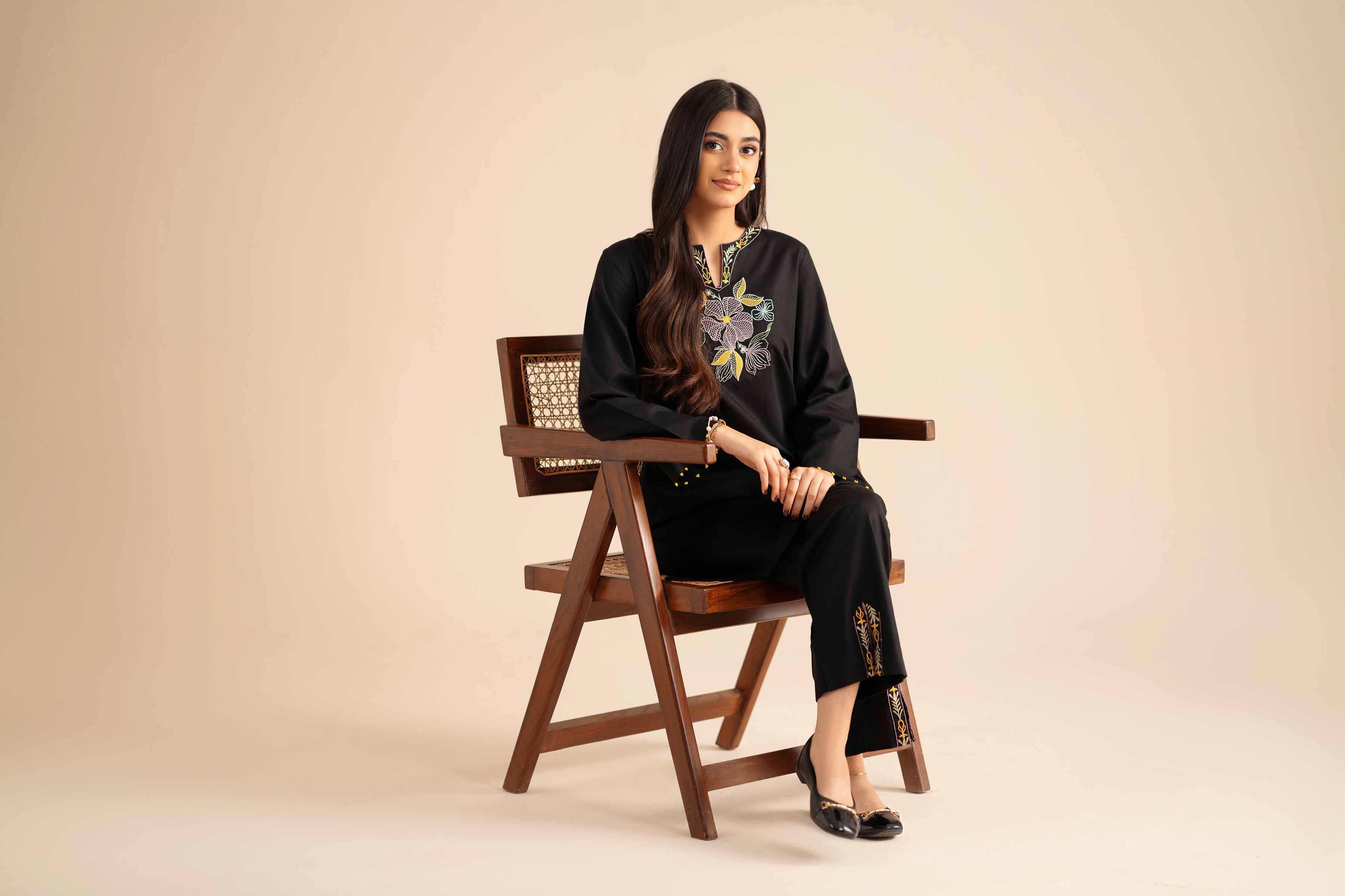 2 Piece - Embroidered Suit - PW25-284