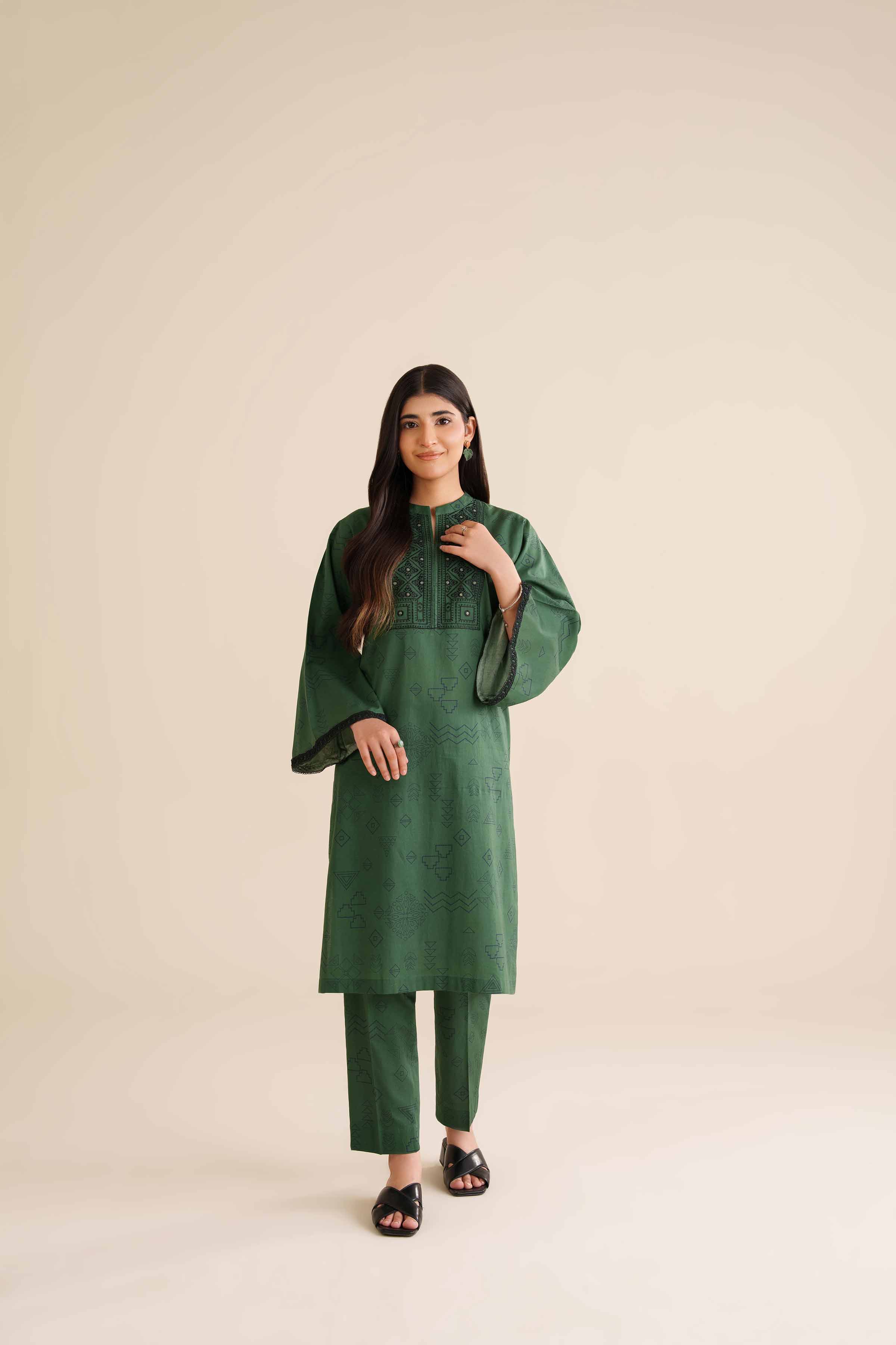 2 Piece - Printed Embroidered Suit - PW25-33