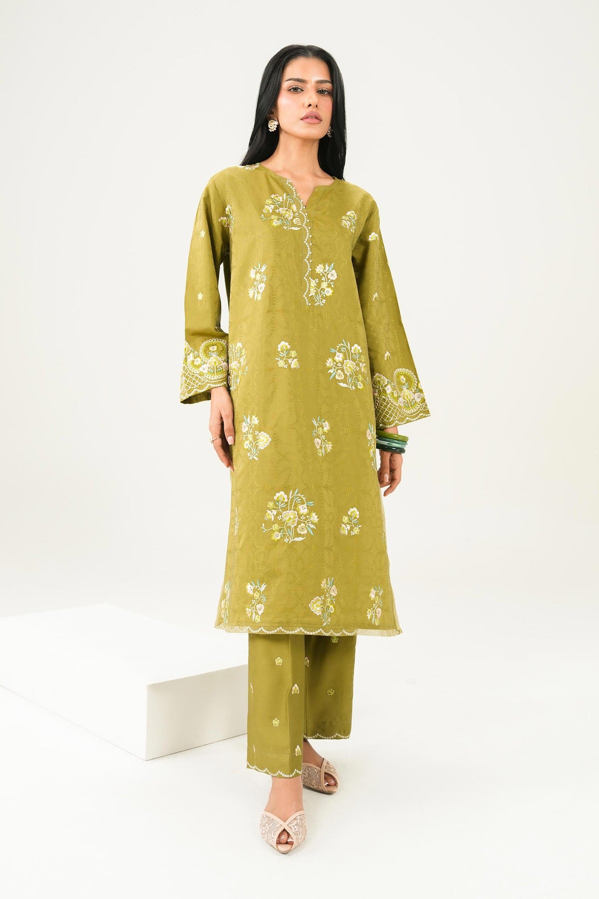 2 Piece - Embroidered Suit - PW25-337