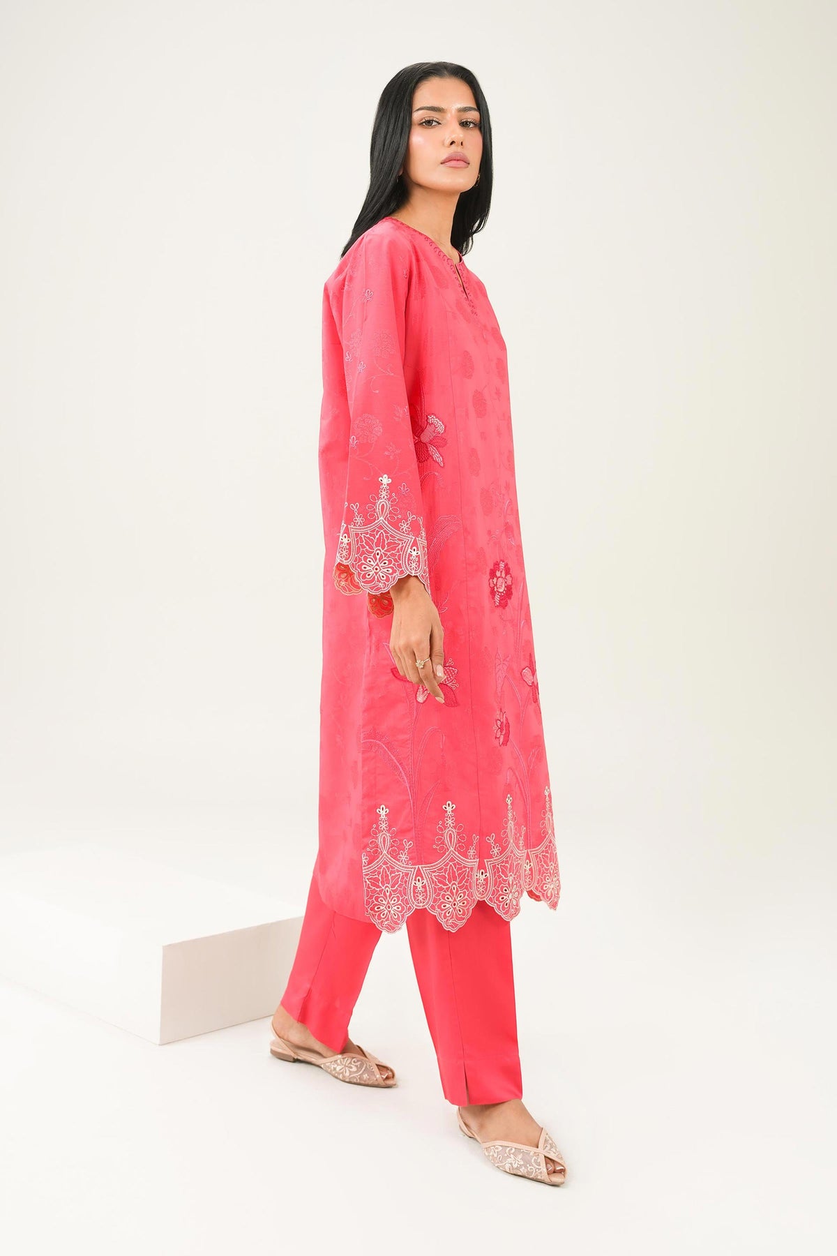 2 Piece - Embroidered Suit - PW25-338