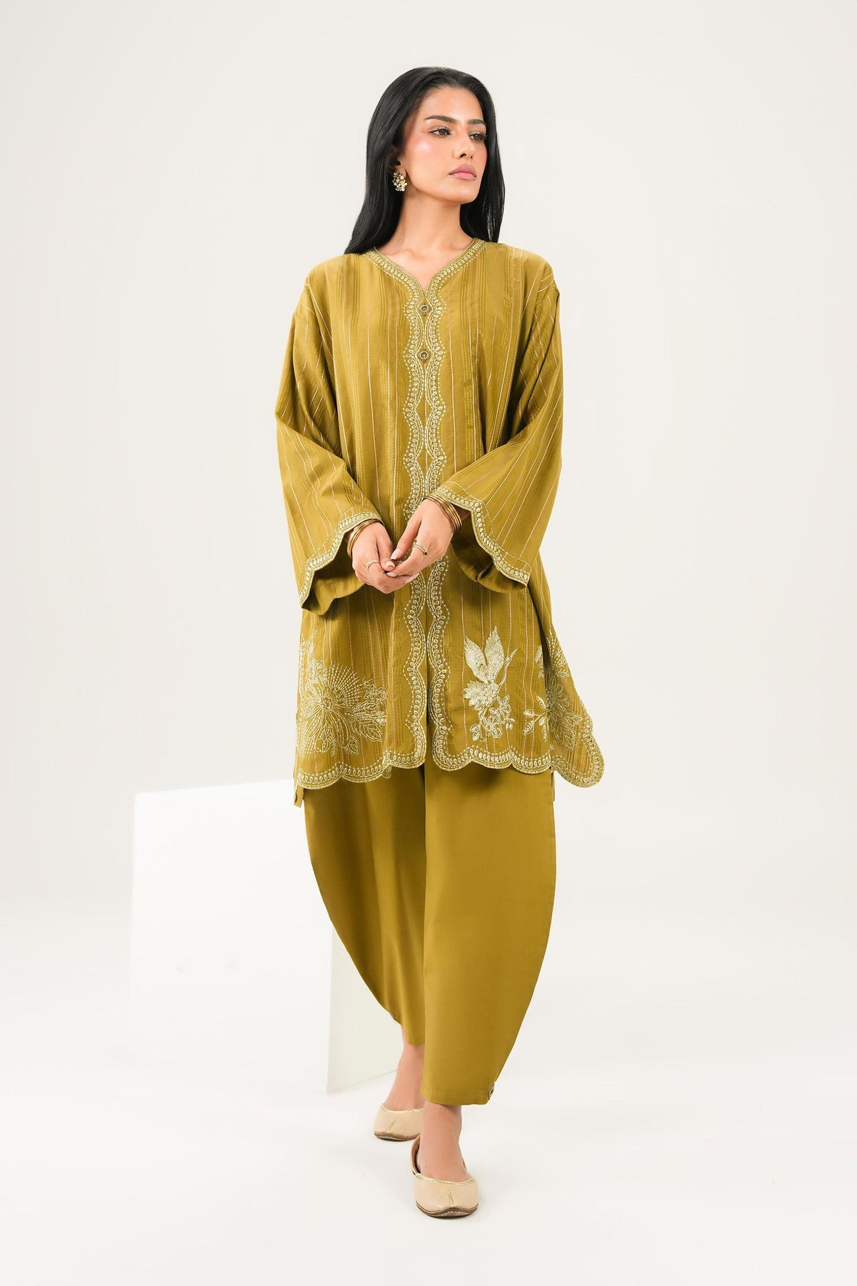 2 Piece - Embroidered Suit - PW25-366