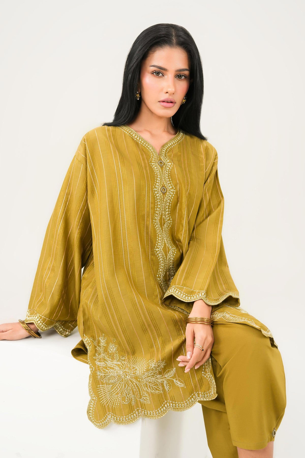 2 Piece - Embroidered Suit - PW25-366