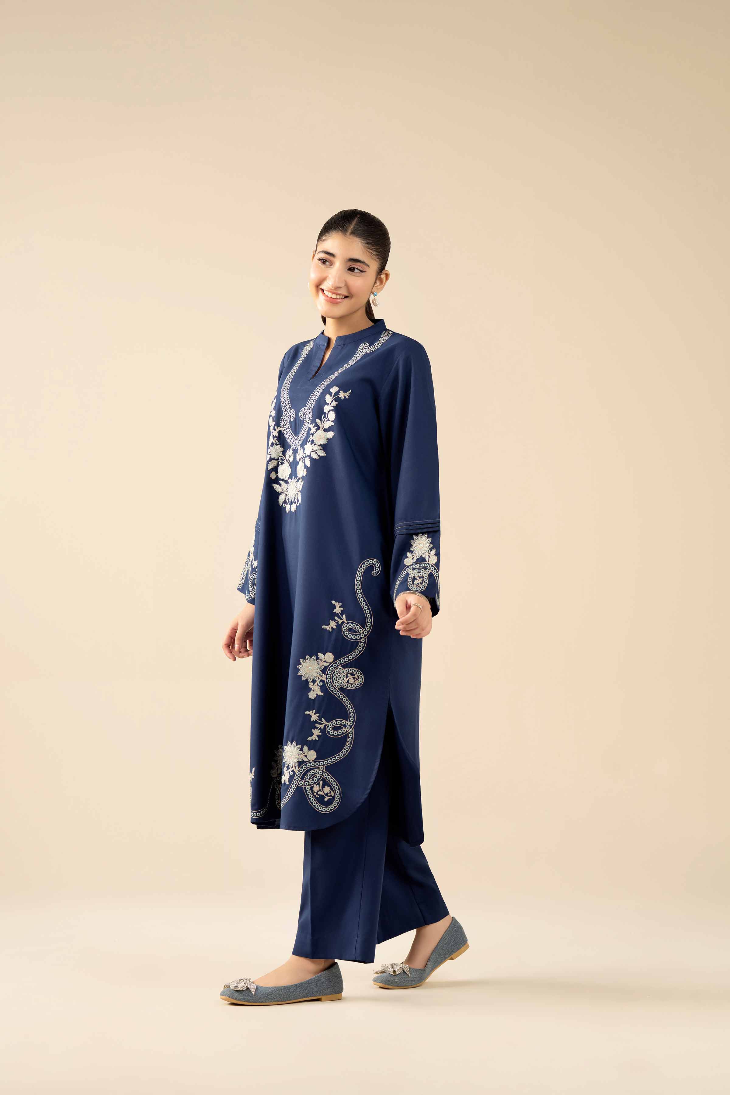 2 Piece - Embroidered Suit - PW25-378