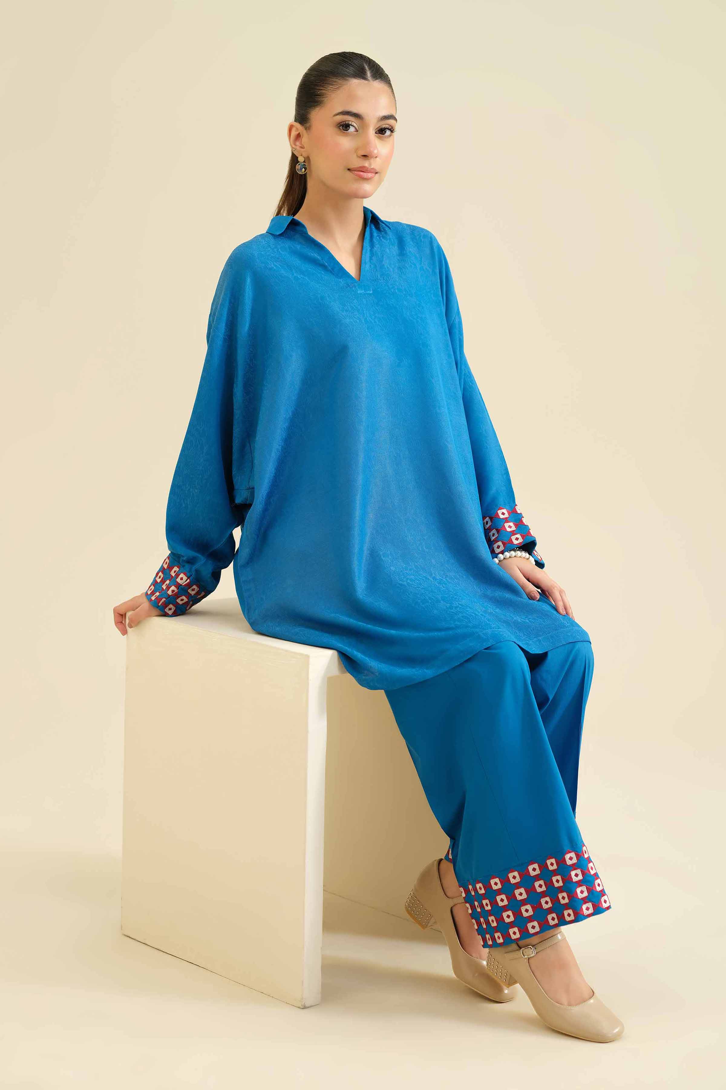 2 Piece - Embroidered Suit - PW25-39