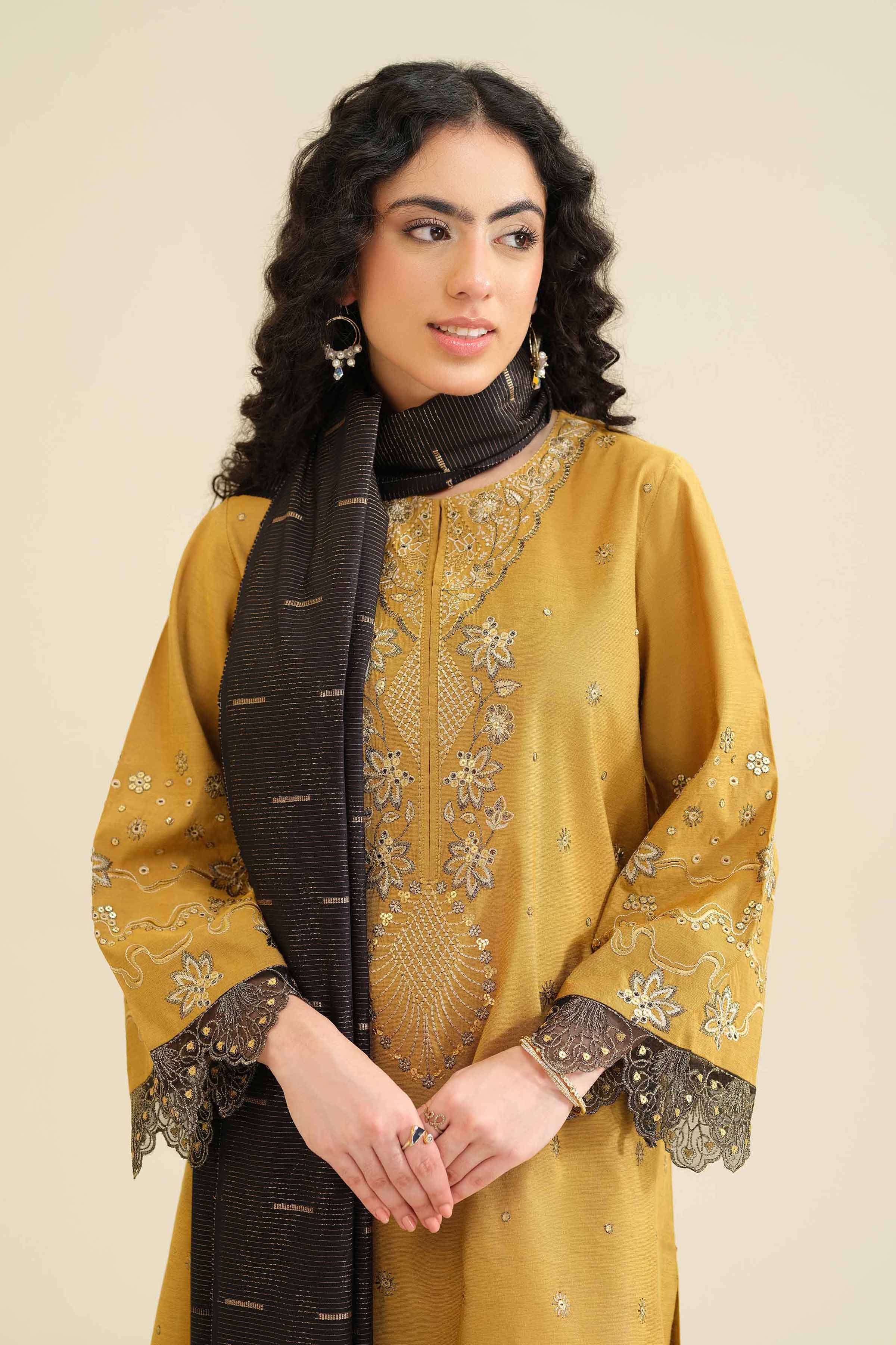 3 Piece - Embroidered Suit - PW25-401