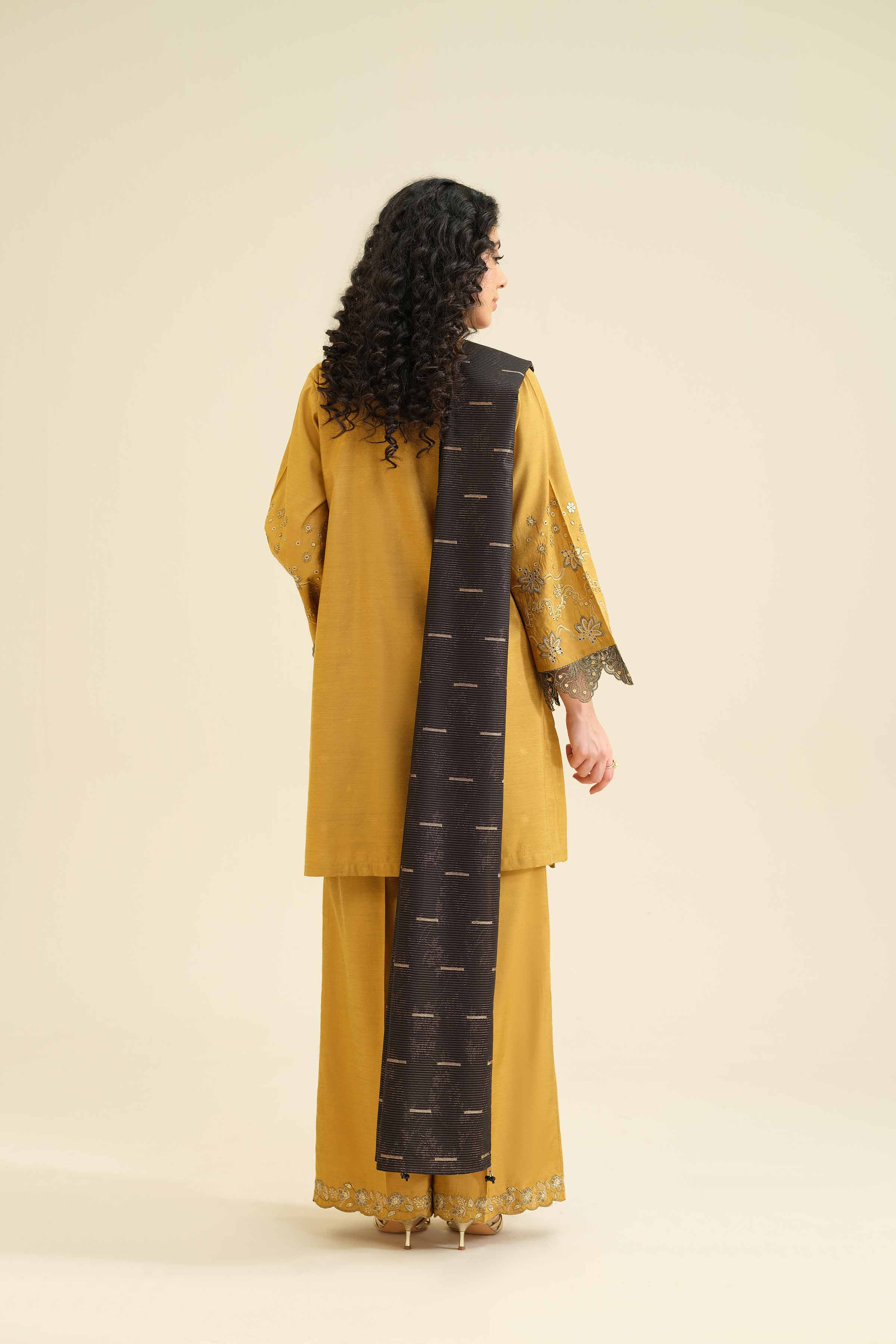 3 Piece - Embroidered Suit - PW25-401