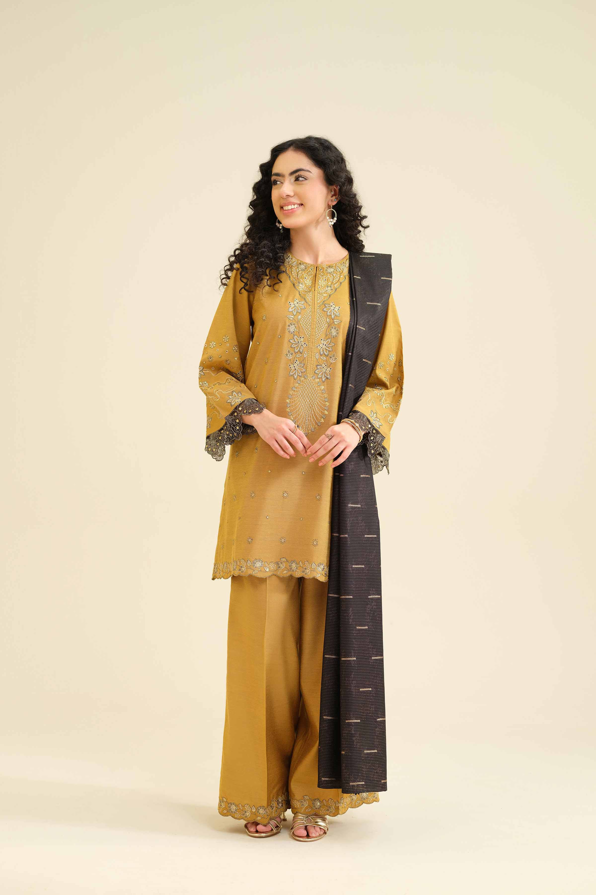 3 Piece - Embroidered Suit - PW25-401