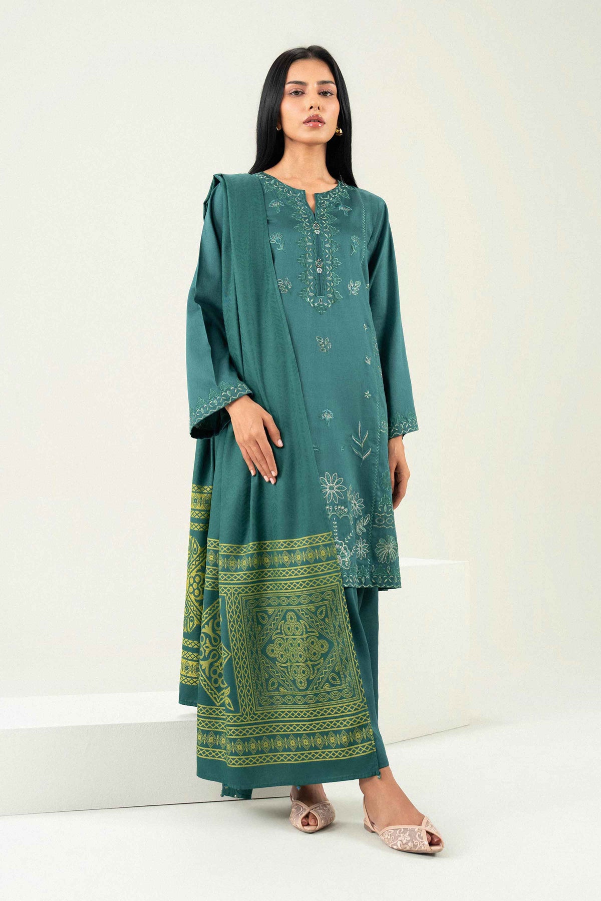 3 Piece - Embroidered Suit - PW25-497
