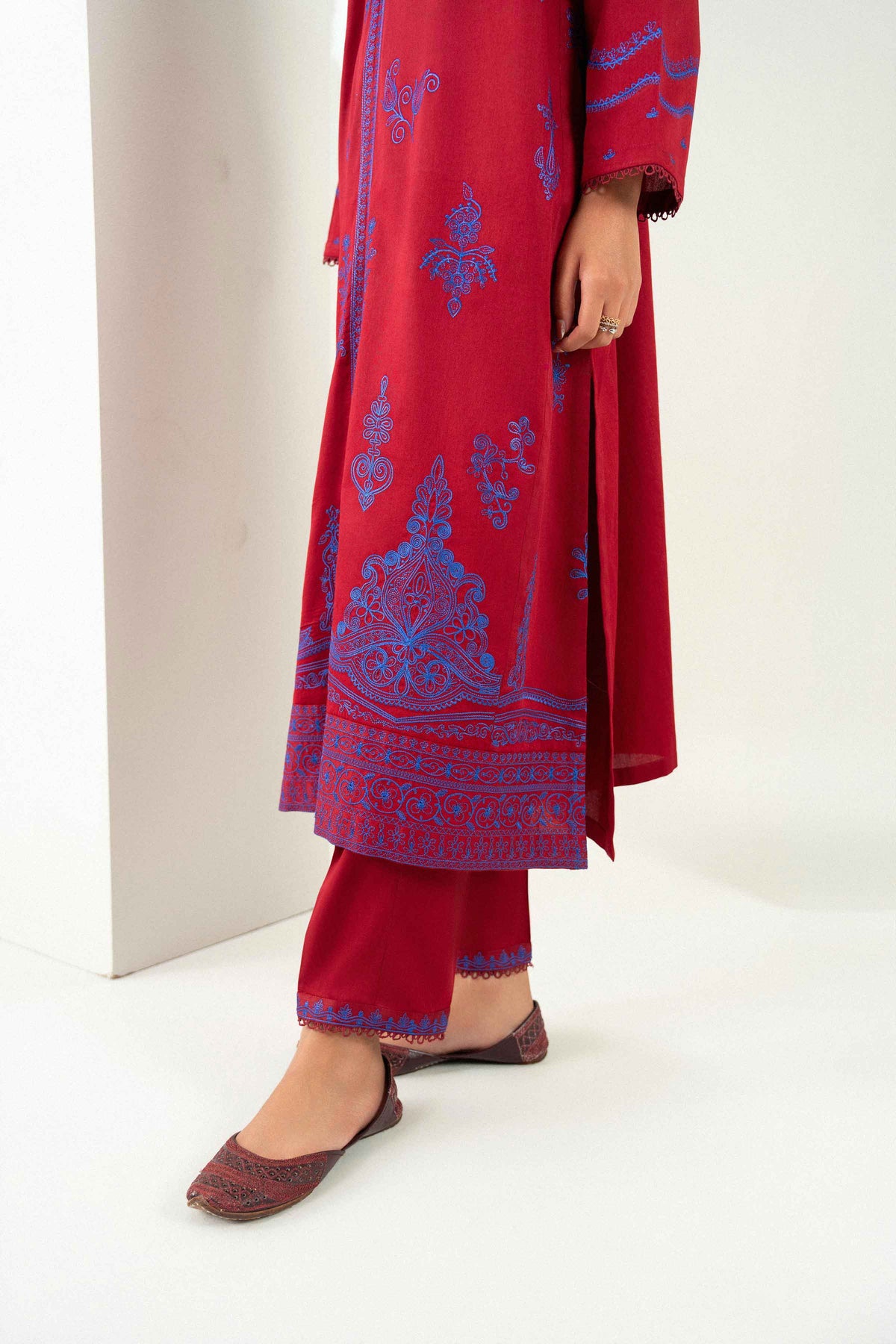 3 Piece - Embroidered Suit - PW25-500