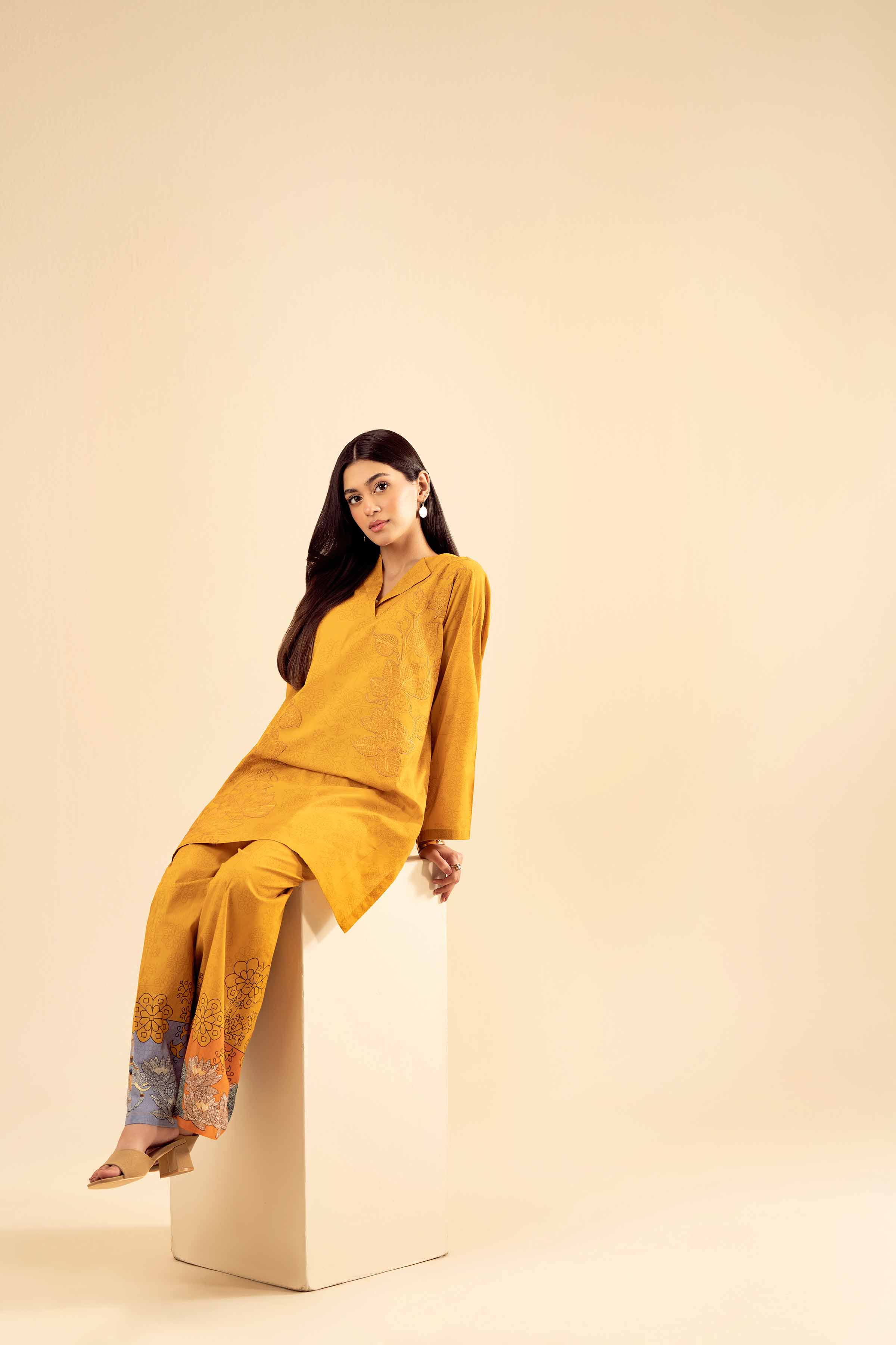 2 Piece - Printed Embroidered Suit - PW25-67