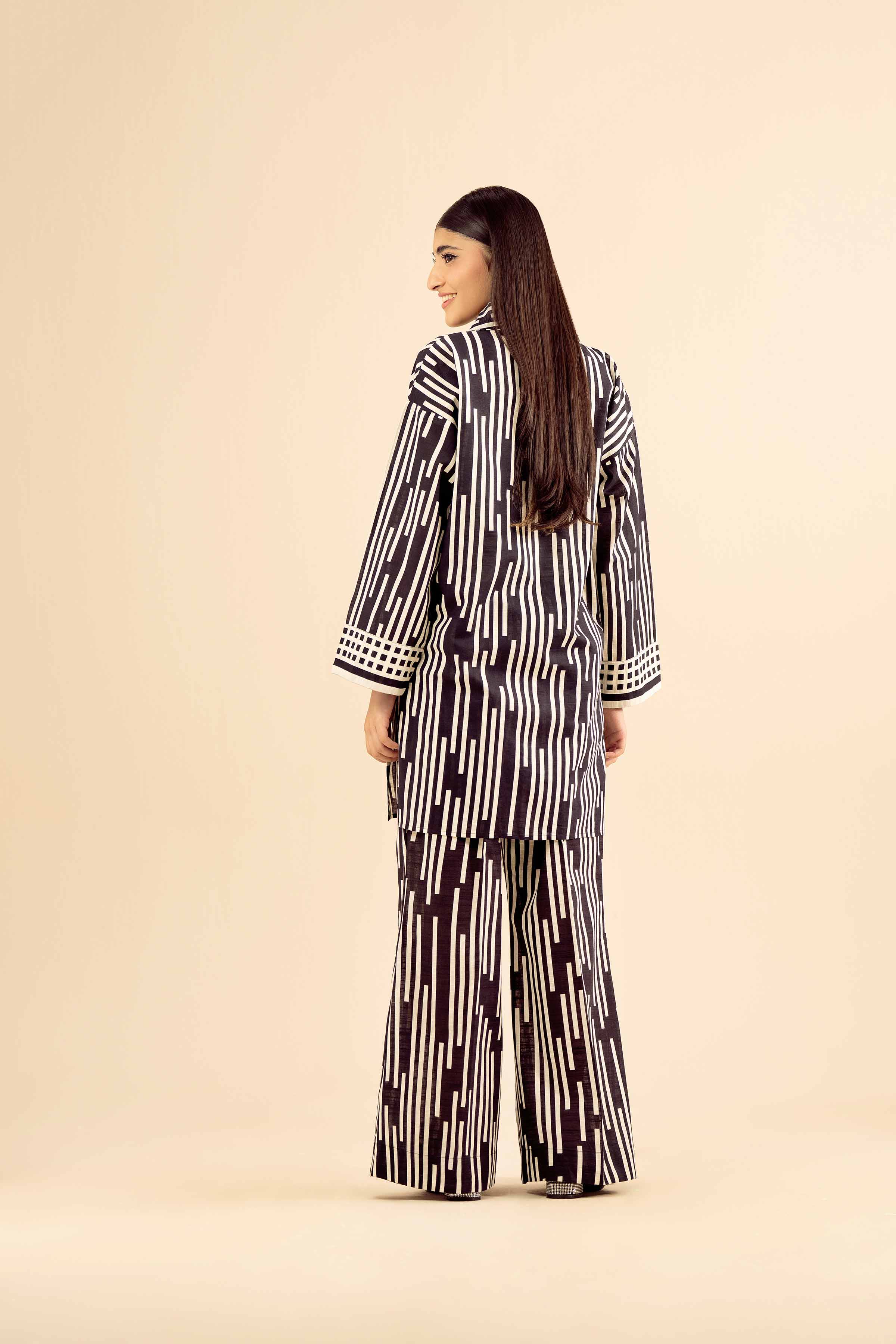 2 Piece - Printed Suit - PW25-70