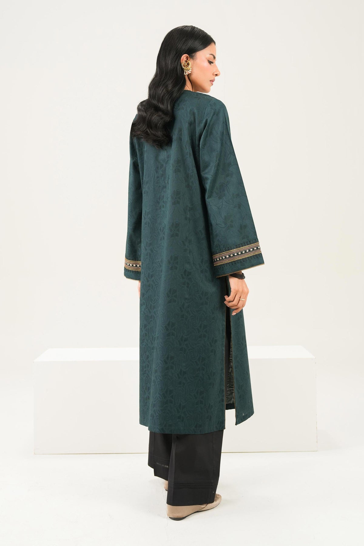 2 Piece - Embroidered Suit - PW25-93