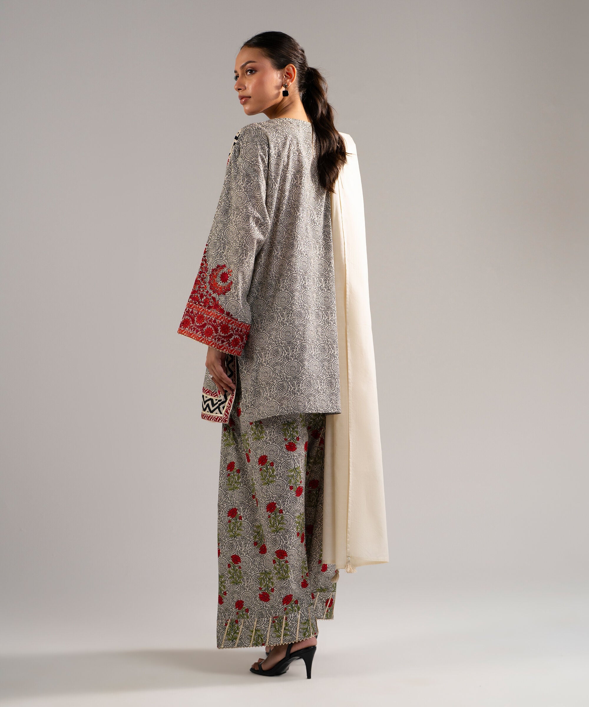 RTW 3 PC Suit PW26SCSTV825