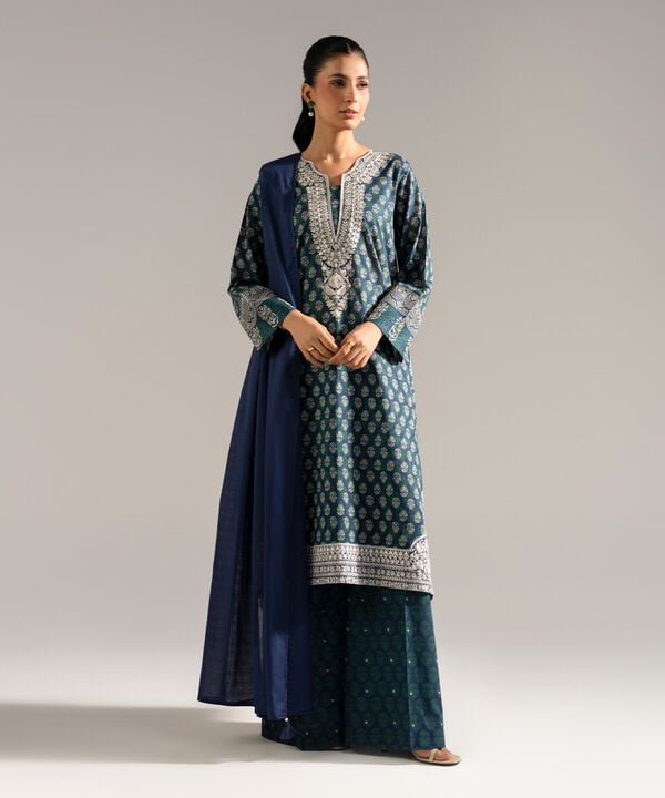 3 Piece - Embroidered Lawn Suit