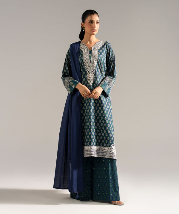 3 Piece - Embroidered Lawn Suit