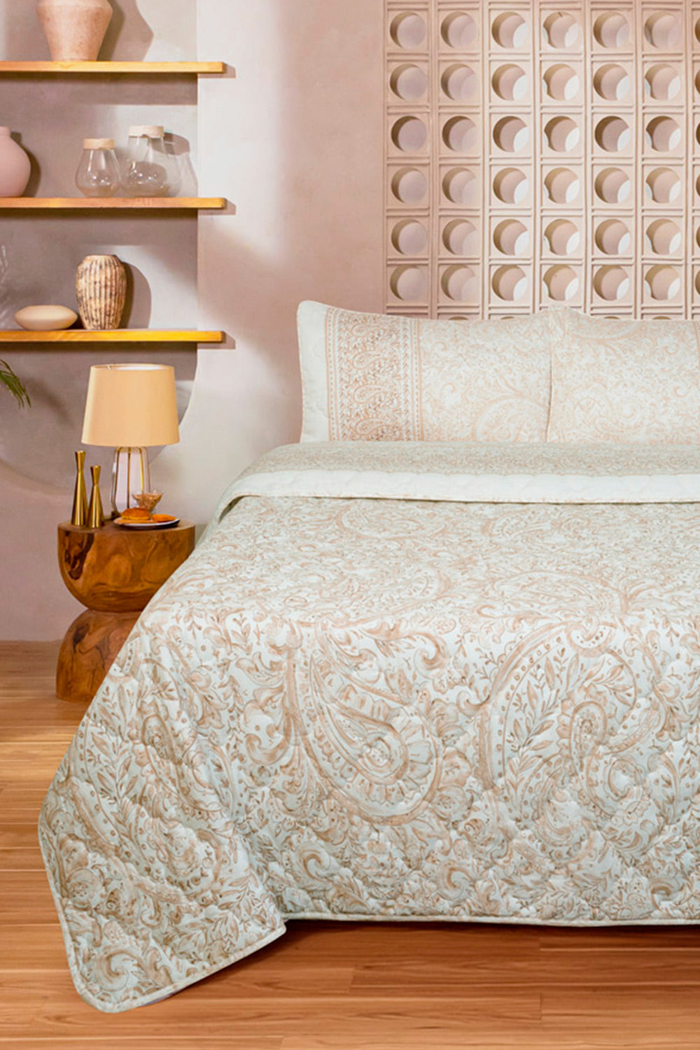 Paisley Elegance Bed Throw