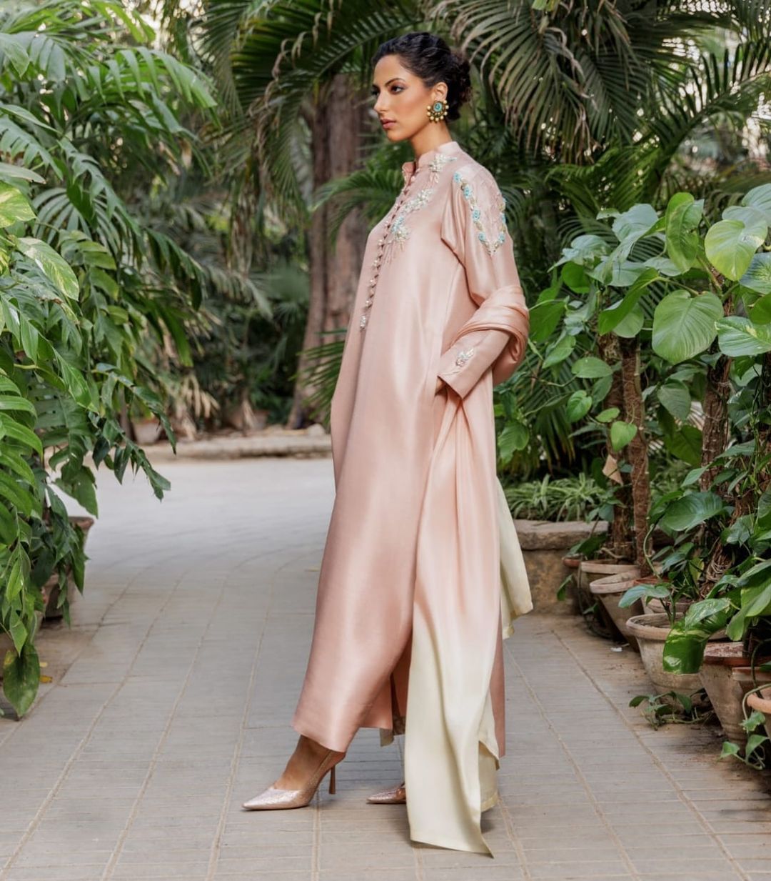 Luxe Semi Formal