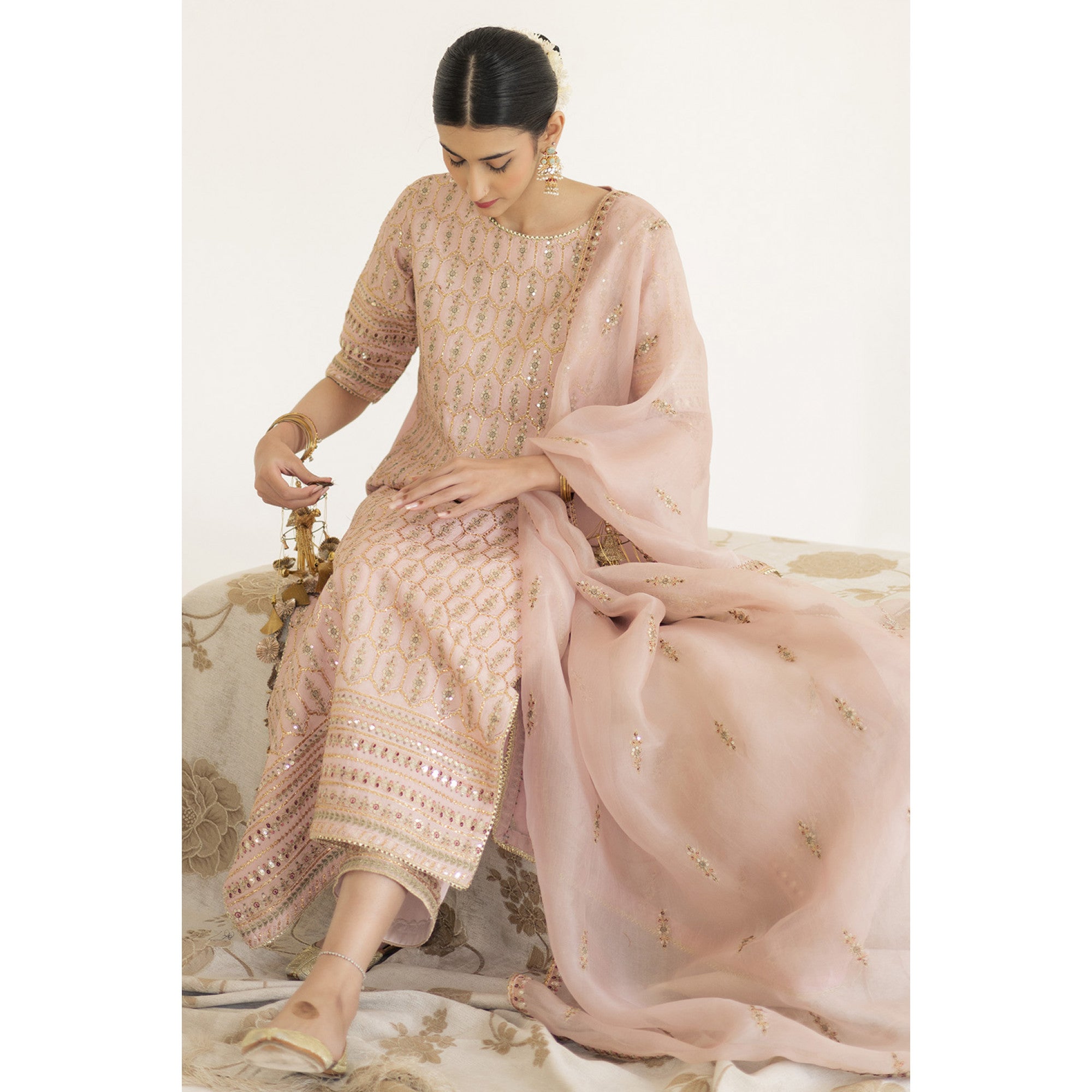 Powder pink Outfit