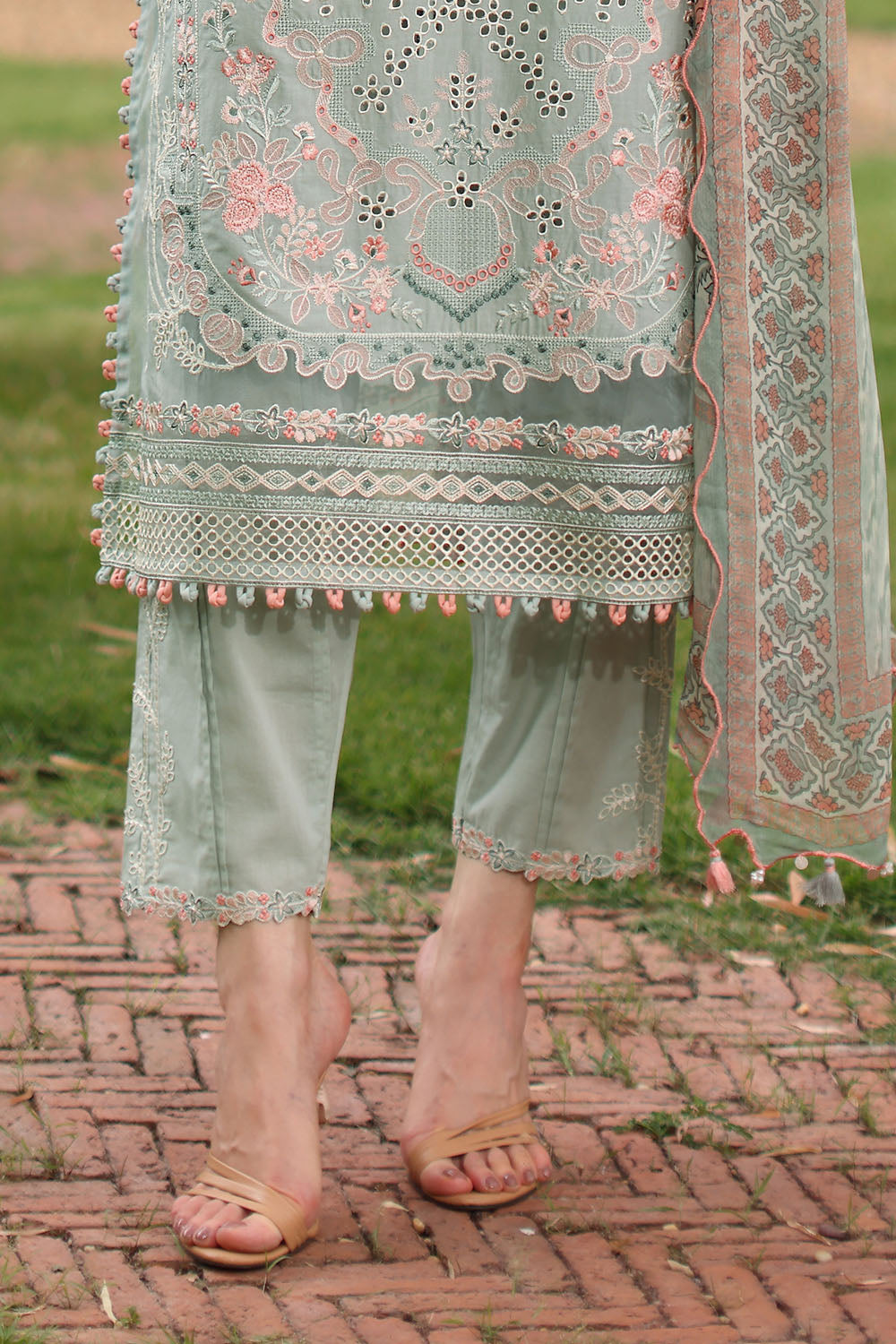 3 Piece Embroidered Lawn Suit with Chiffon Dupatta