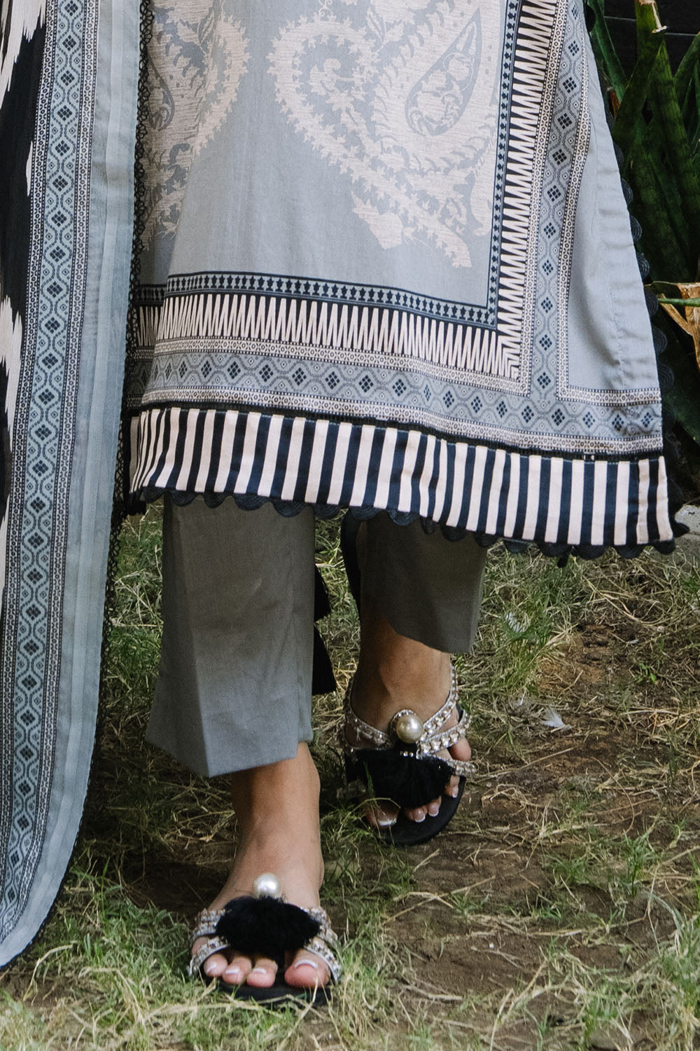 3 Piece Printed Lawn Suit with Printed Chiffon Dupatta BM-52047