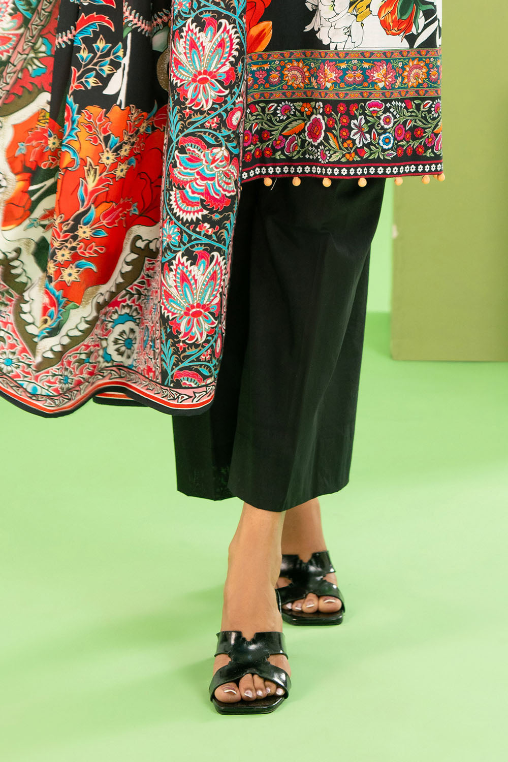 3 Piece Printed Cotton Linen Suit With Dupatta