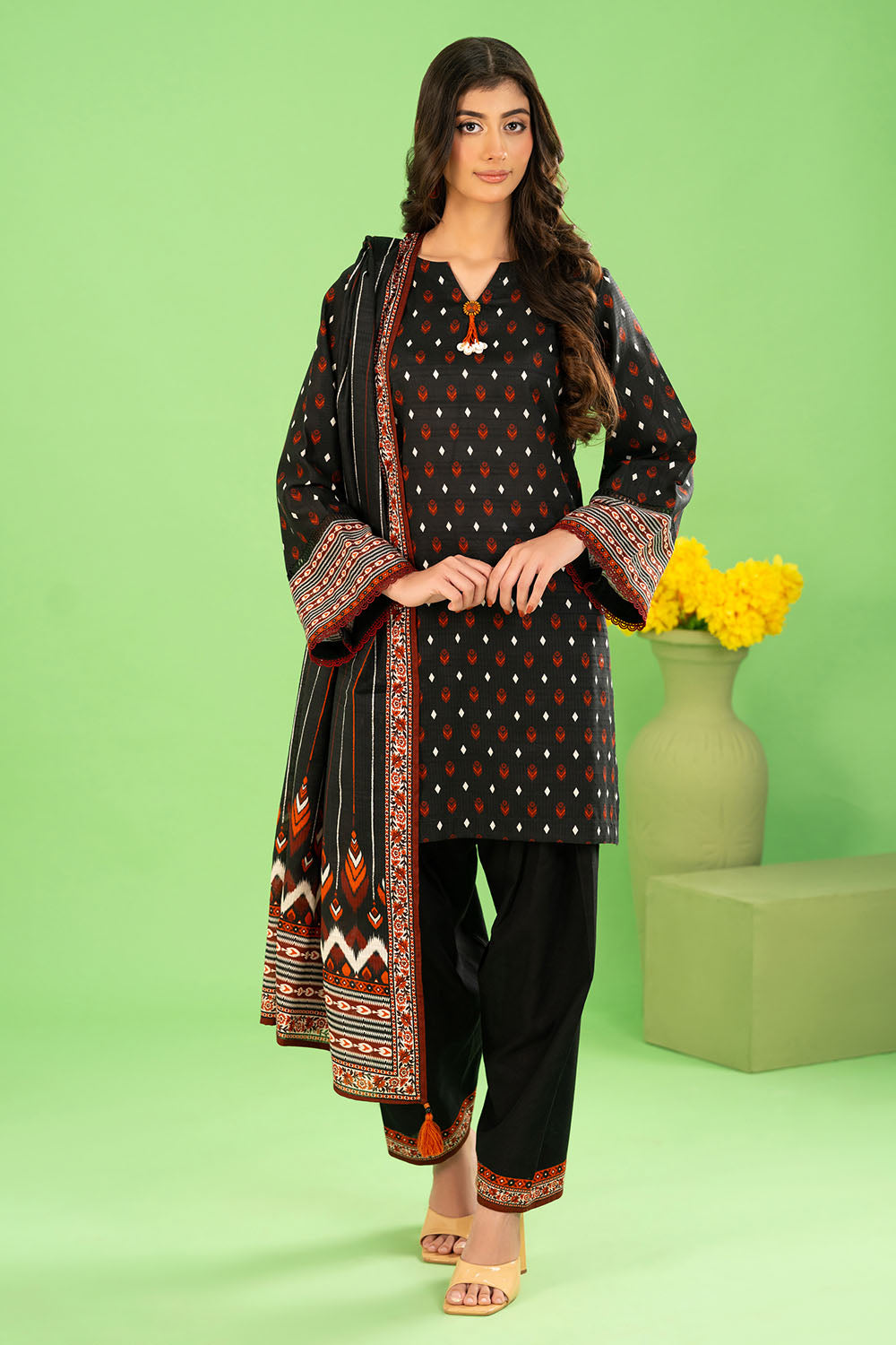 https://cdn.shopify.com/s/files/1/0706/3253/8159/files/Printed-Cotton-Linen-Stripe-Dupatta-Printed-Cotton-Linen-Stripe-Shirt-Dyed-Trouser-Gulahmed-WNS-52040-Front.jpg?v=1762594295