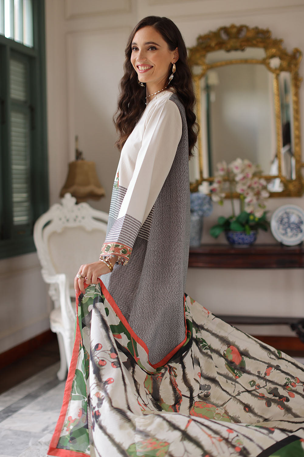 3 Piece Embroidered Jacquard Suit