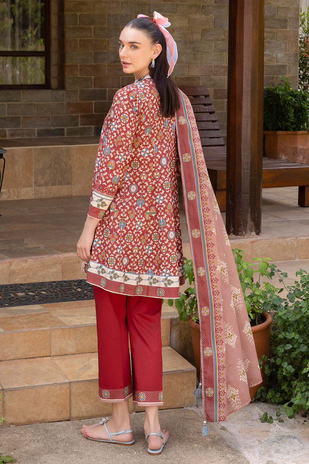 3 Piece Printed Cambric Suit With Lawn Dupatta