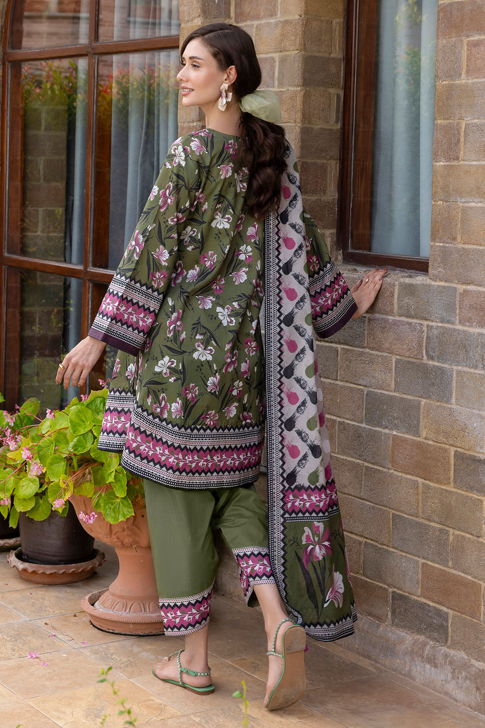 3 Piece Printed Cambric Suit with Lawn Dupatta