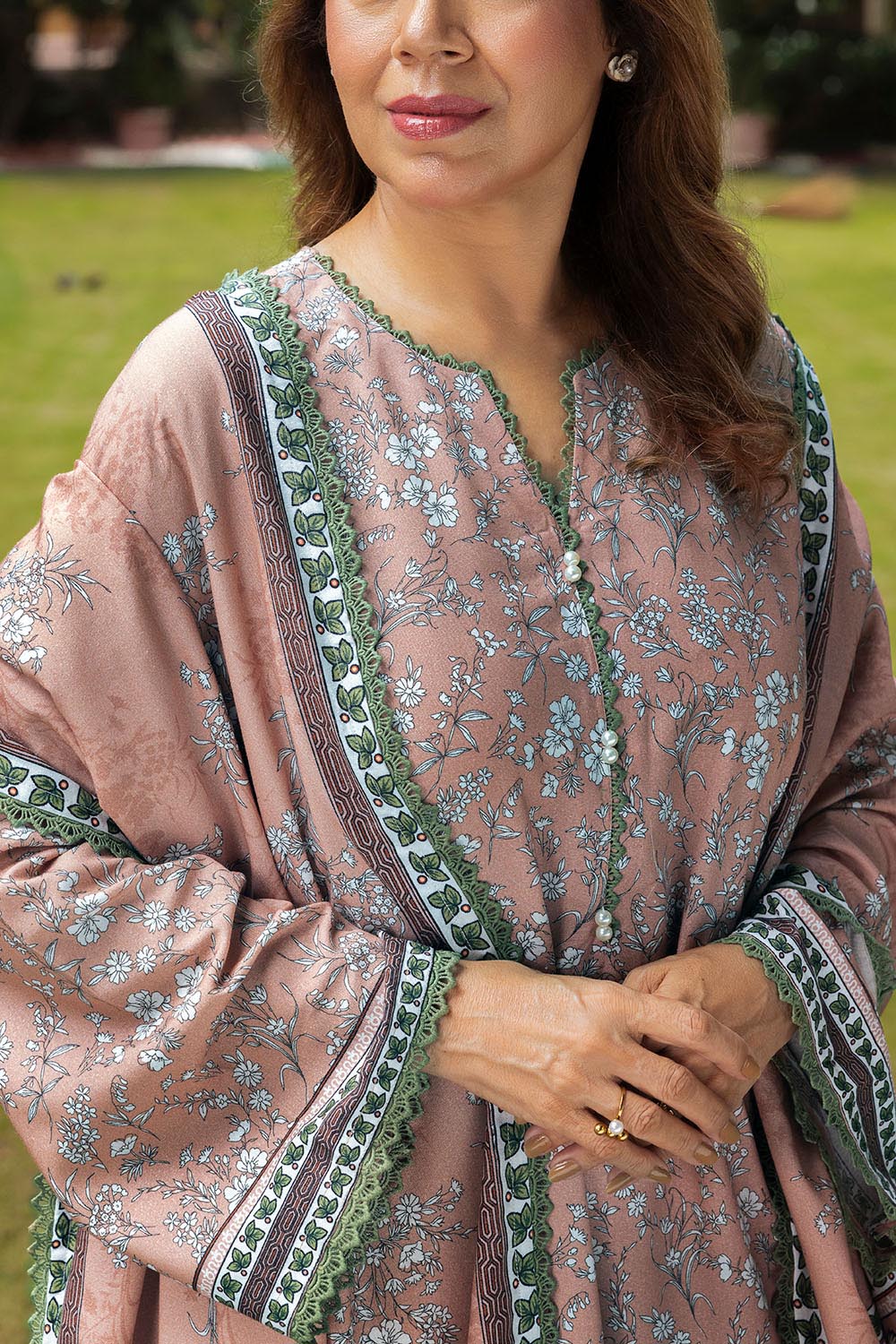 3 Piece Printed Karandi Suit