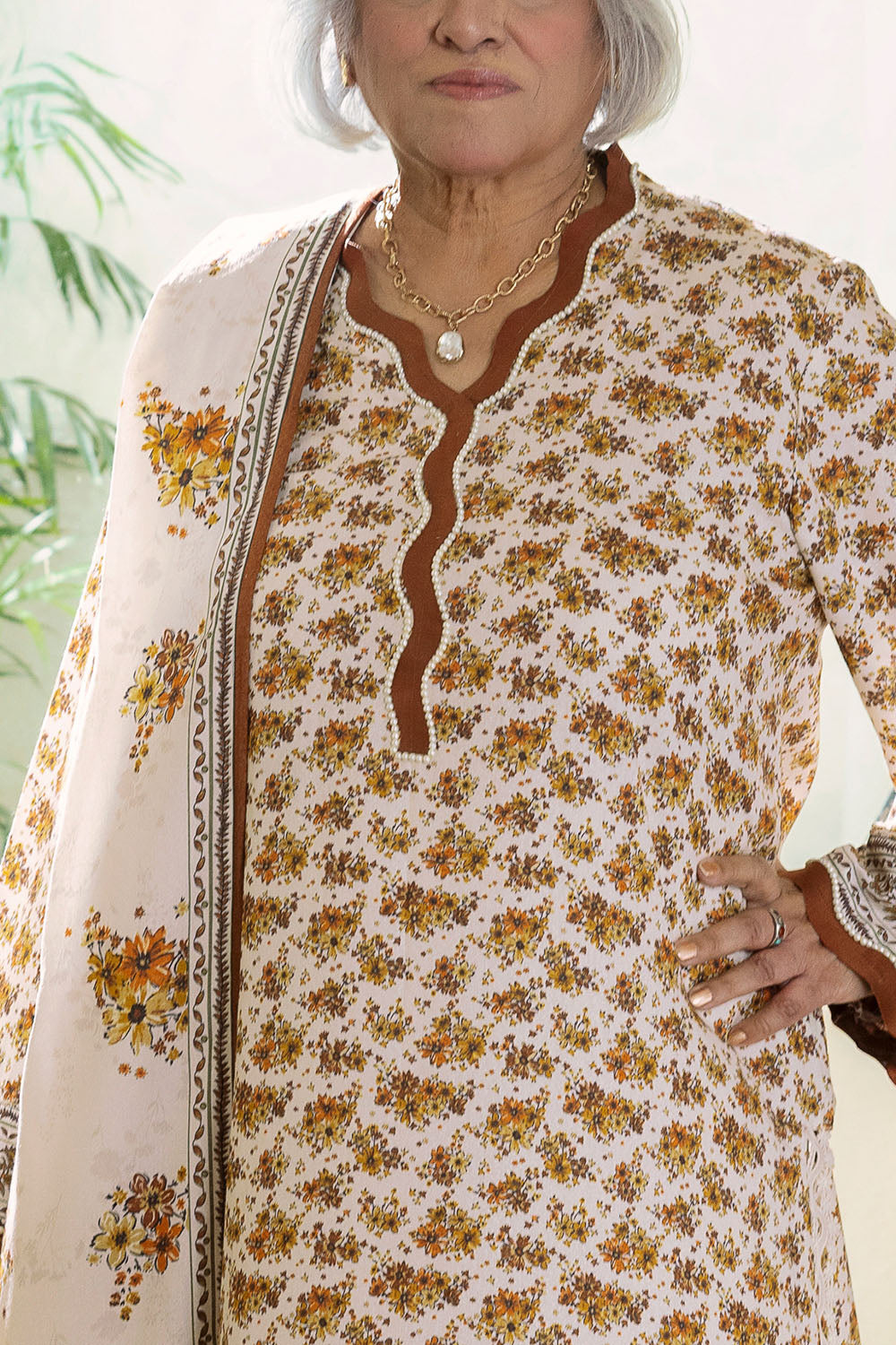 3 Piece Printed Karandi Suit