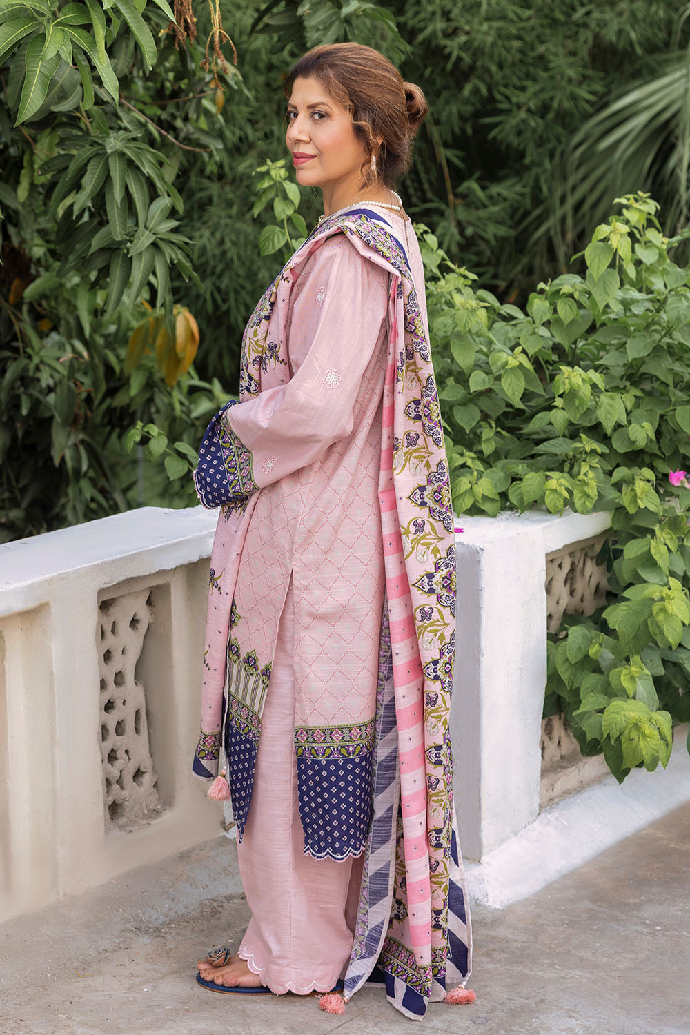3 Piece Embroidered Khaddar Suit