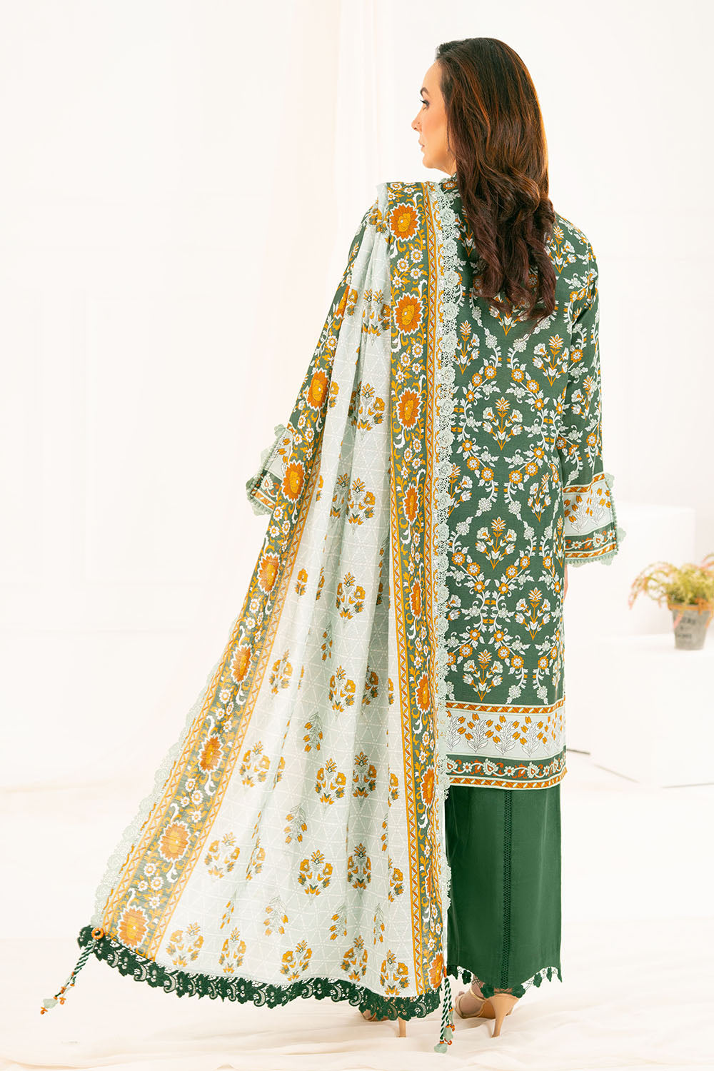 3 Piece Printed Khaddar Suit with Dupatta