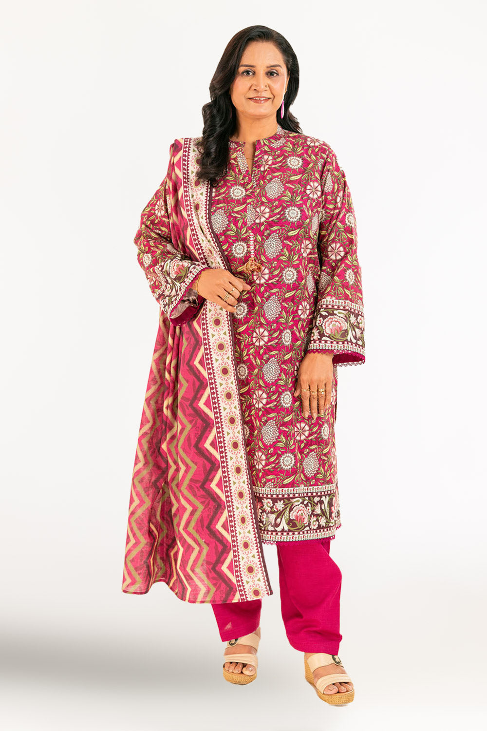 3 Piece Printed Khaddar Suit with Dupatta