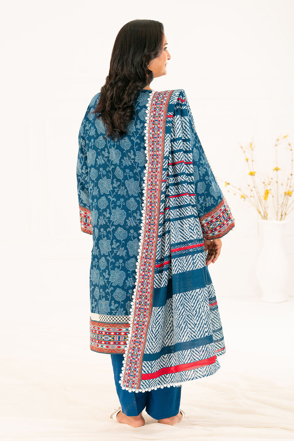 3 Piece Printed Khaddar Suit With Dupatta