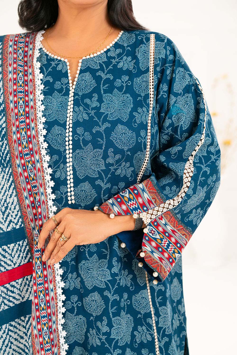 3 Piece Printed Khaddar Suit With Dupatta