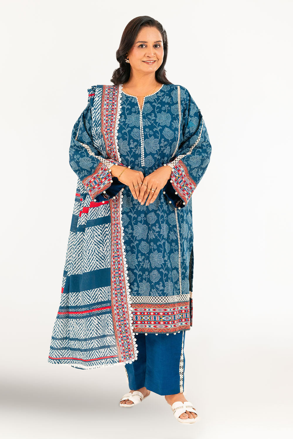 3 Piece Printed Khaddar Suit With Dupatta