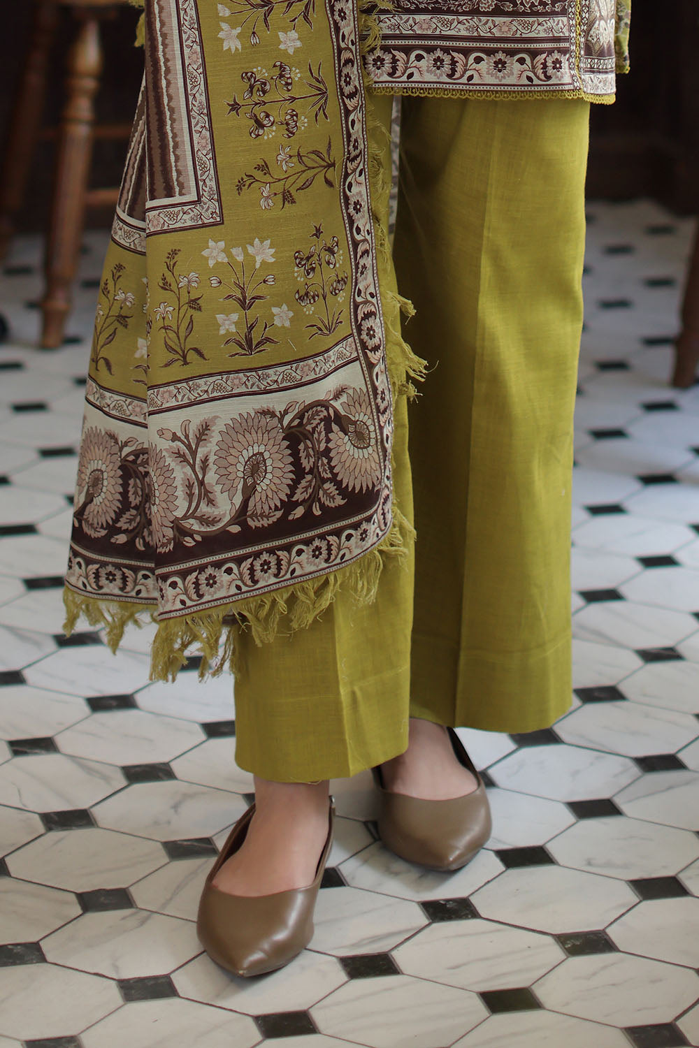 3 Piece Printed Khaddar Suit