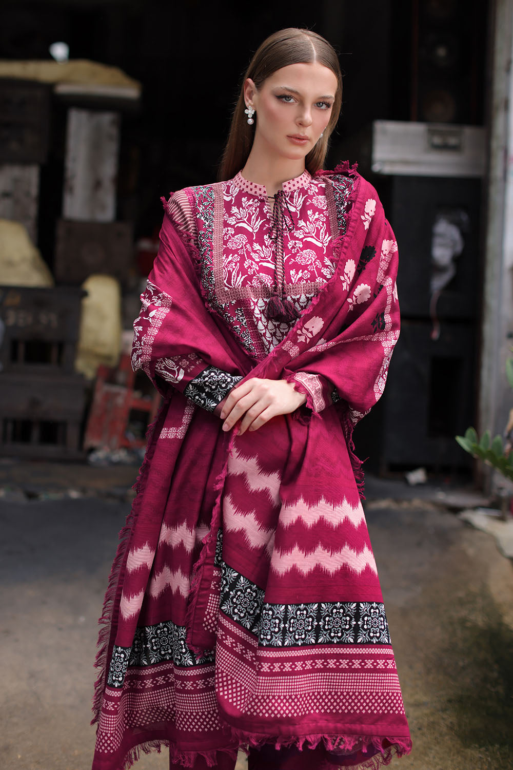3 Piece Printed Khaddar Suit