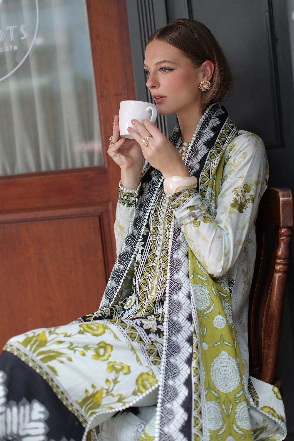 3 Piece Printed Khaddar Suit