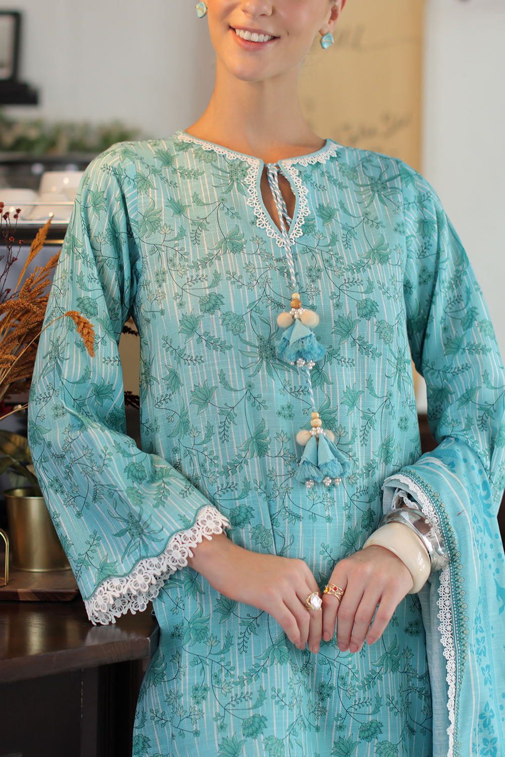 3 Piece Printed Khaddar Suit