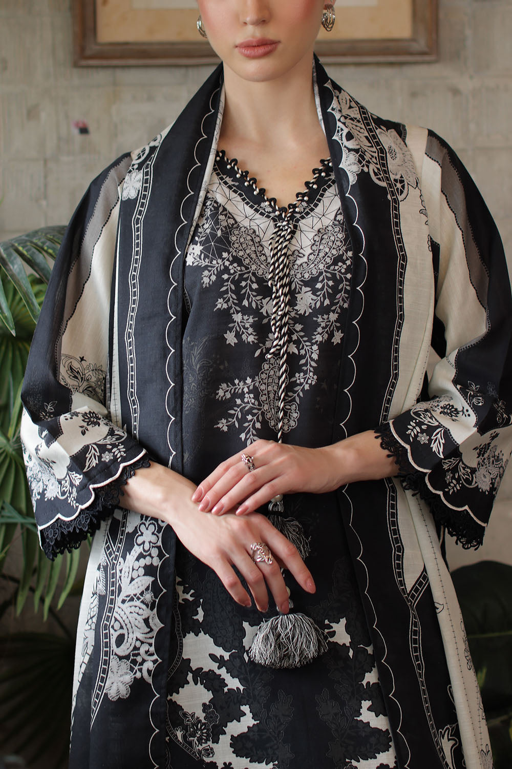 3 Piece Printed Khaddar Suit