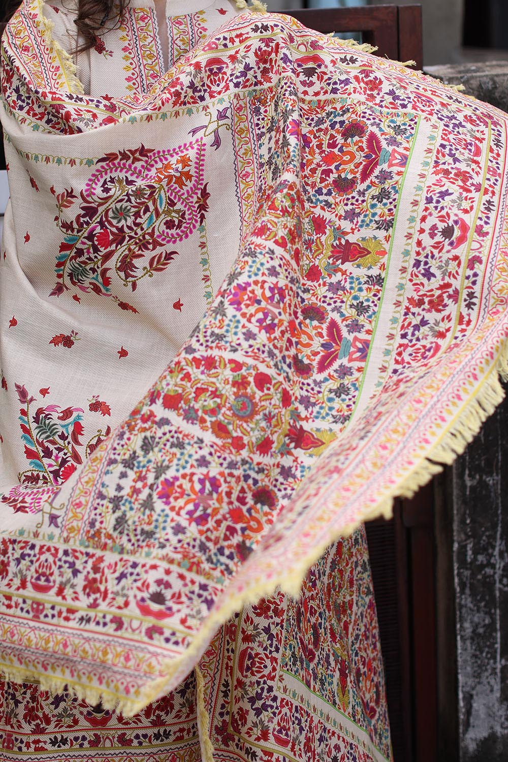 3 Piece Printed Khaddar Suit with Printed Khaddar Dupatta and Printed Trouser