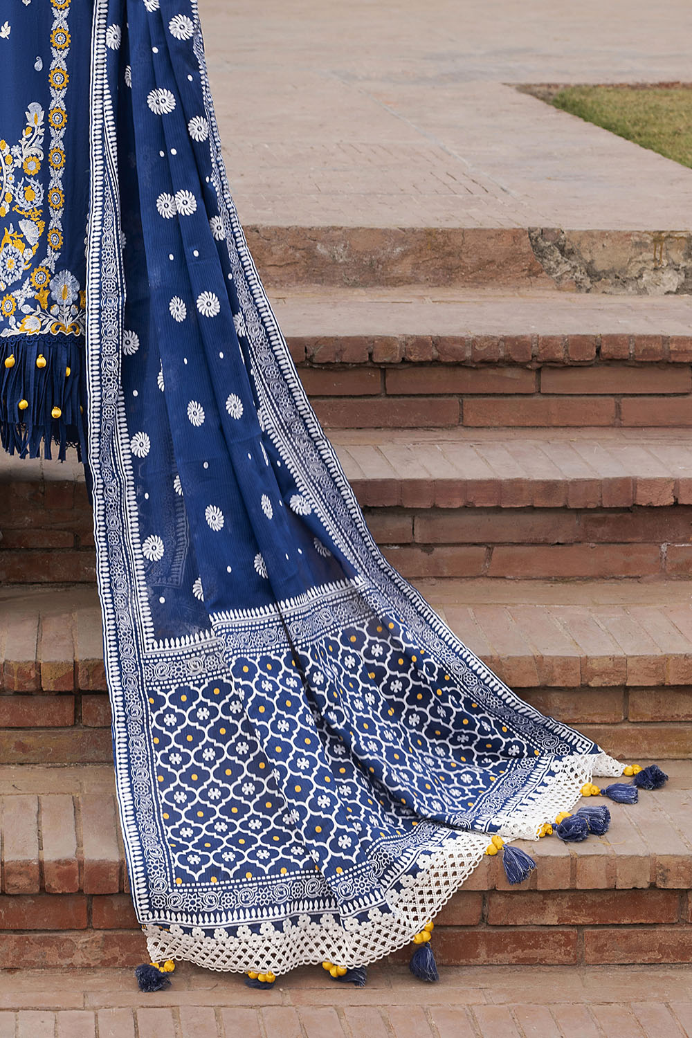 Embroidered Zari Cotton Shirt