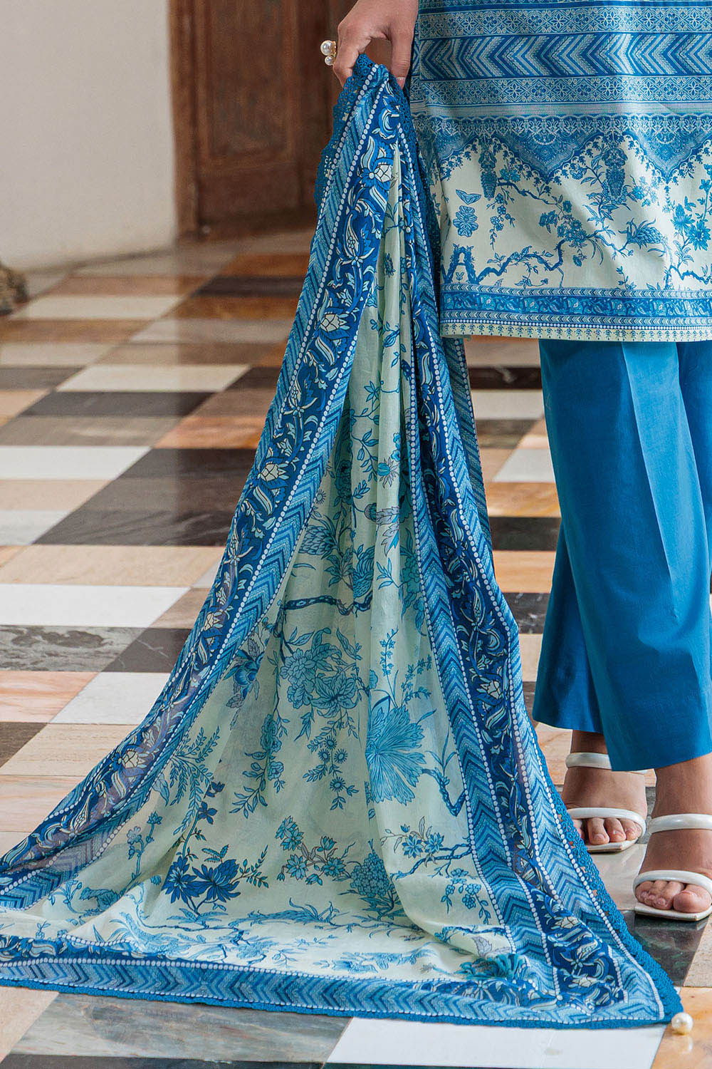 3 Piece Printed Lawn Suit with Embroidered Sleeves