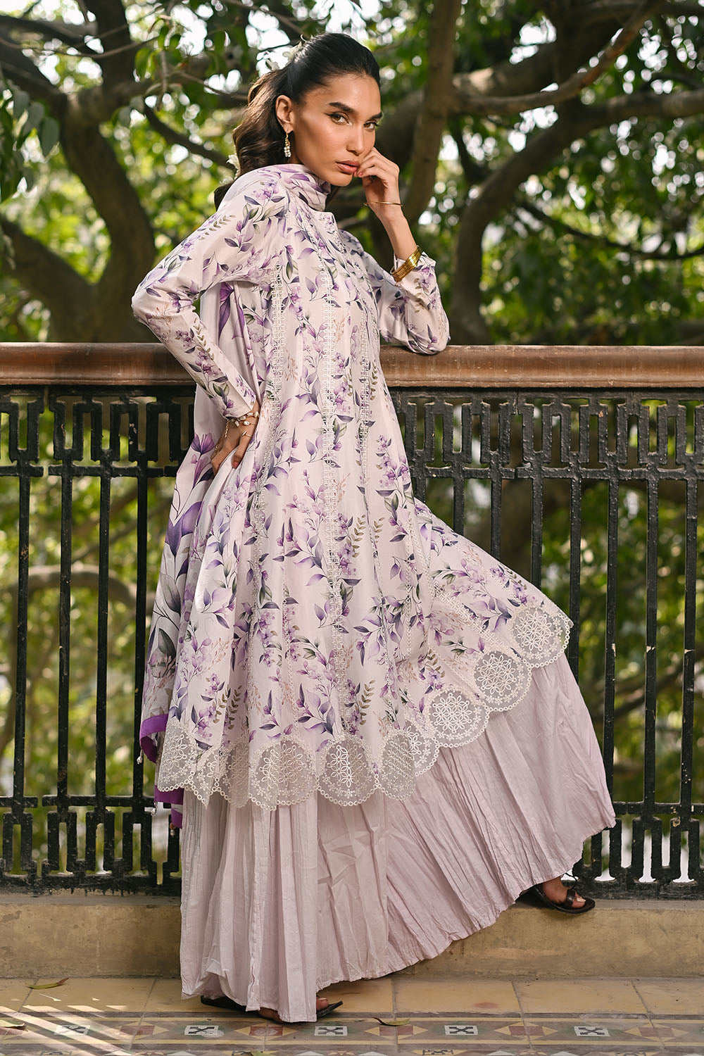 2 Piece - Emboidered Zari Lawn Suit